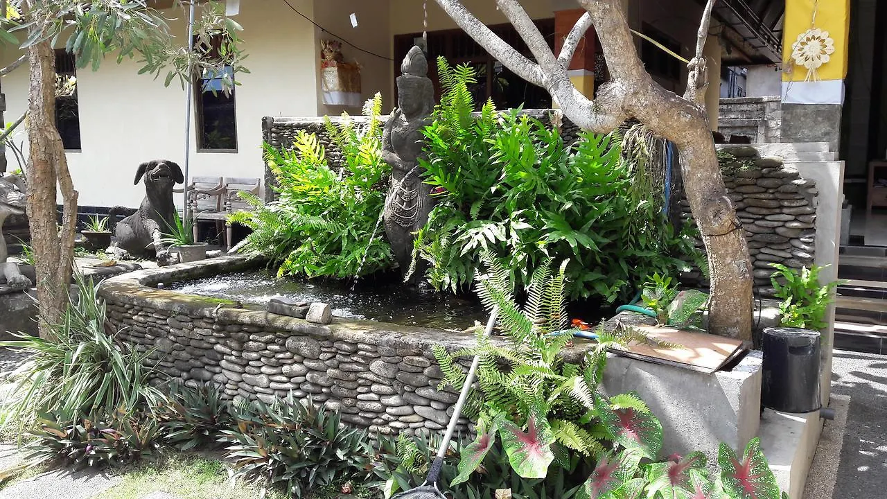 Three Ayu Family House Bed & Breakfast Ubud  0*, Ubud (Bali) Indonesia